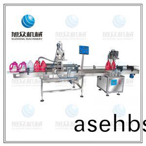 4米灌装输(shu)送(song)线灌装旋盖一(yi)体(ti)机